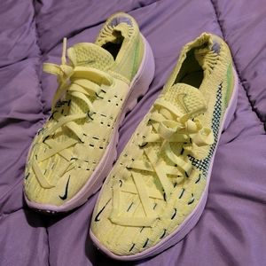 Nike Womens Volt Space Hippie 04 Refresh Neon yellow  DA2725-700 Size 7